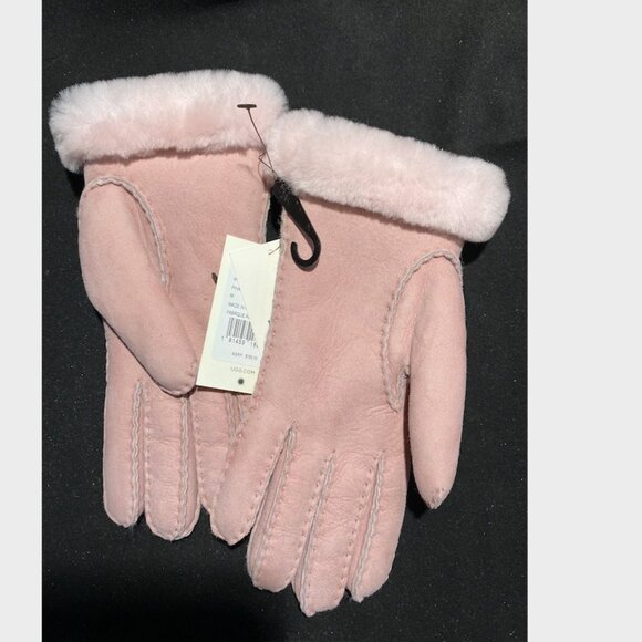 UGG Genuine Dyed Shearling Gloves in pink NWT Retail $155 SZ: M New with tag - Picture 3 of 5